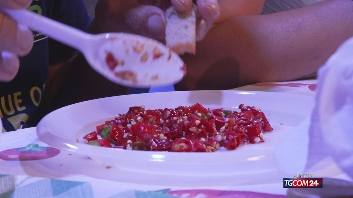 12.10  LA FIERA DEL PEPERONCINO