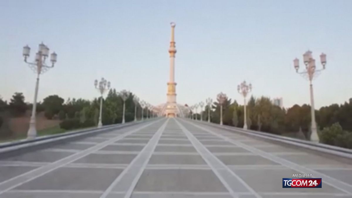 18.00 LA CITTA' DI MARMO SRV
