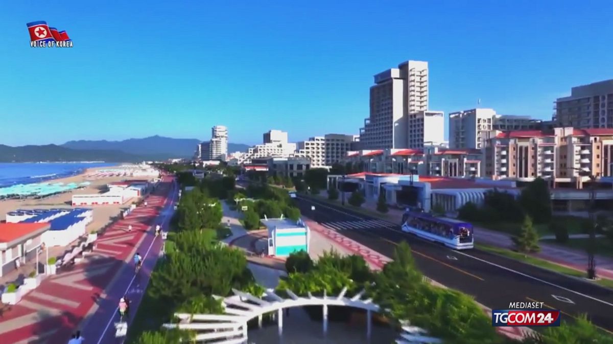 12.00 PARCO GIOCHI "PYONGYANG SRV