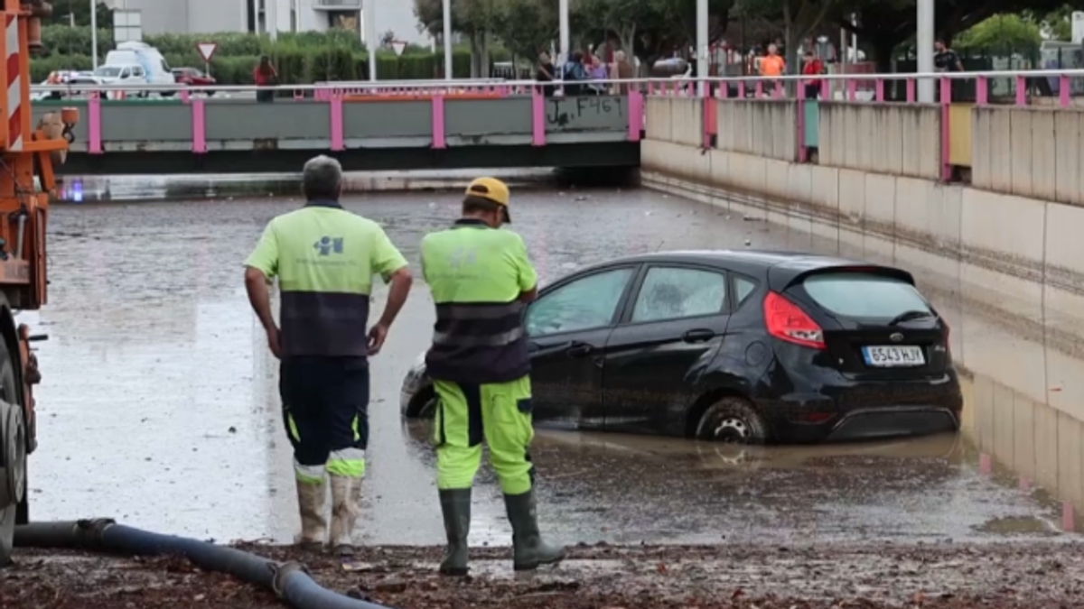 Forti piogge a Barcellona e Valencia, allagamenti e disagi