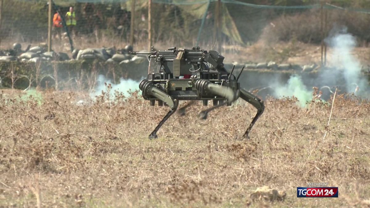 18.00 SIMULAZIONE ESERCITO CON NUOVE TECNOLOGIE SRV