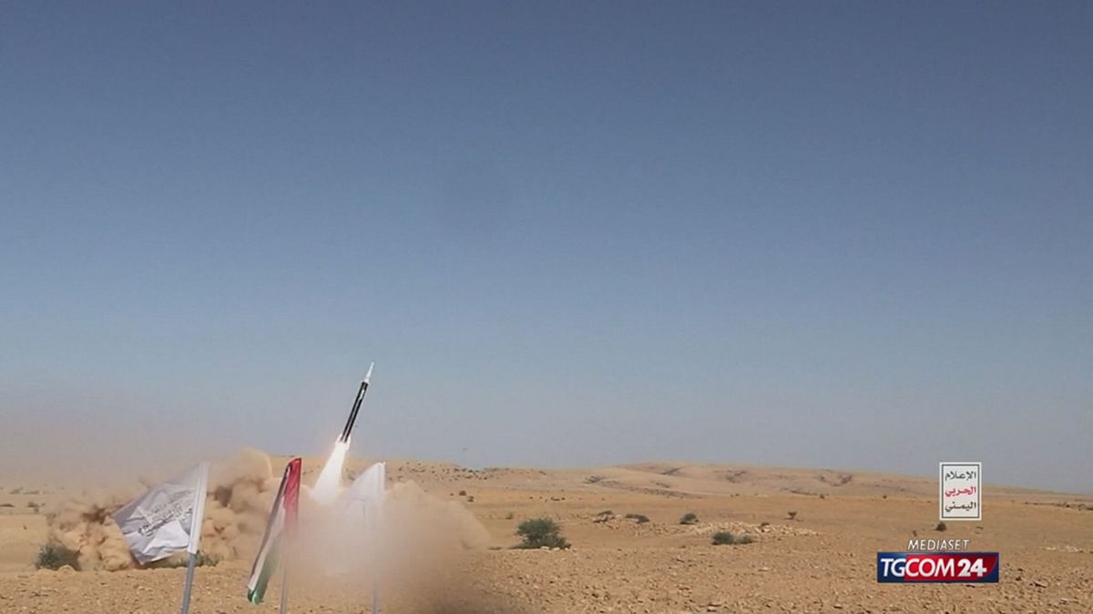 12.30 ITALIA EUROFIGHTER E BAB EL MANDEBB SRV