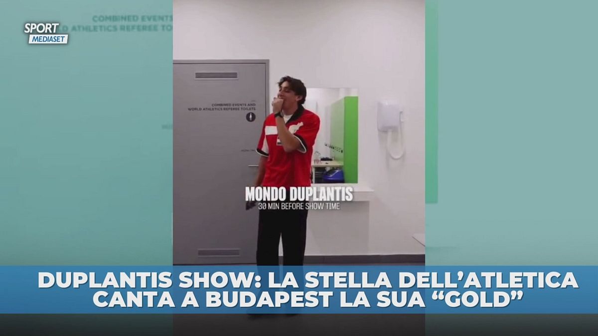 Duplantis, campione con l'asta e al microfono