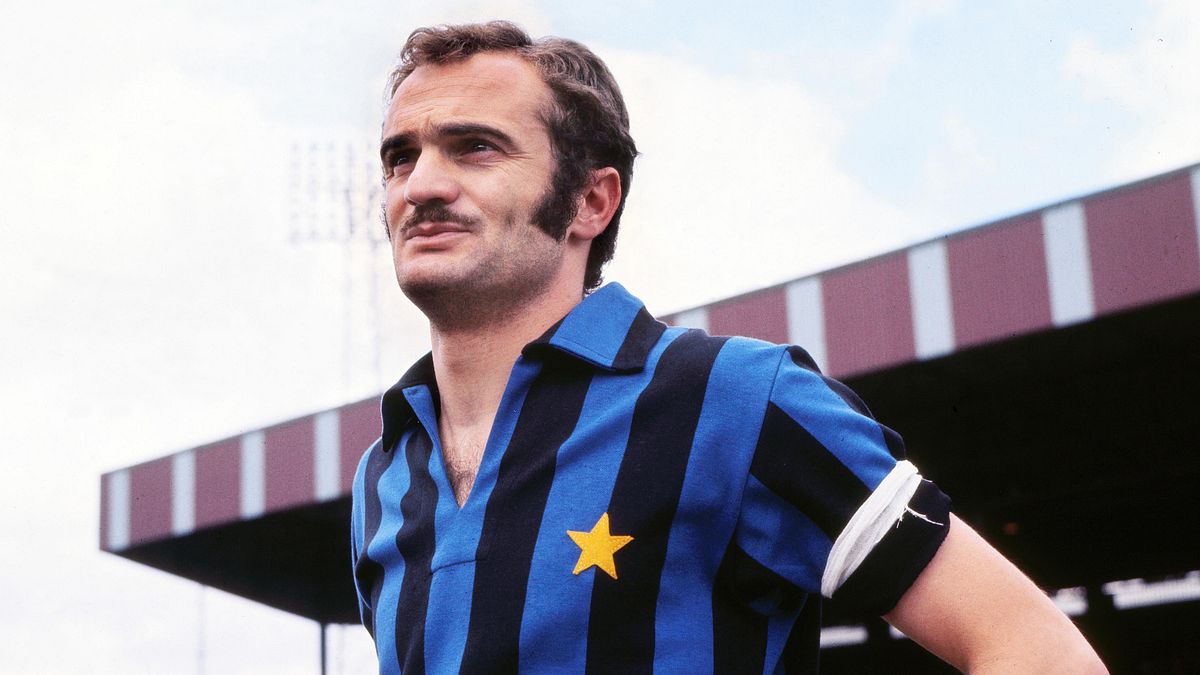 4) Sandro Mazzola 158 gol