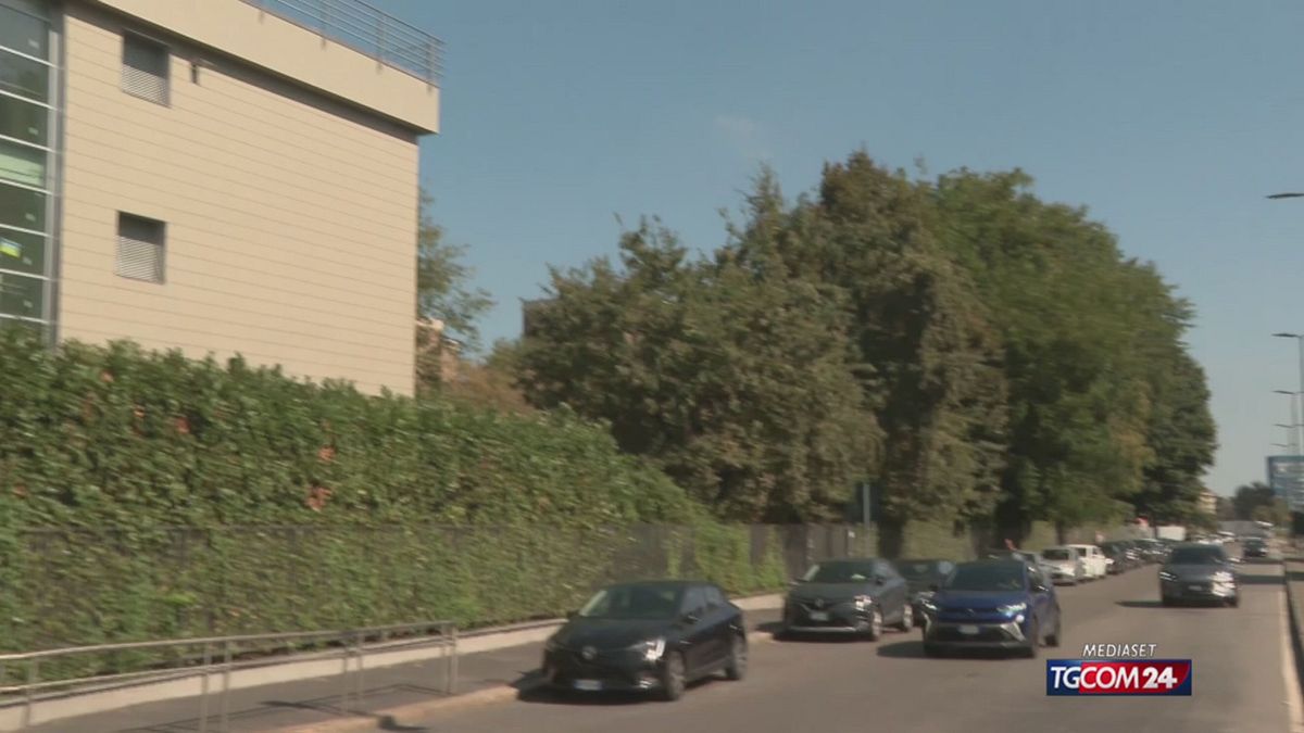 18.00 SCUOLA E STRANIERI, IL "CASO LOMBARDIA" SRV
