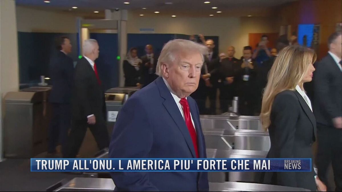 Breaking News delle 21.30 | Trump all'Onu, l'America più forte che mai
