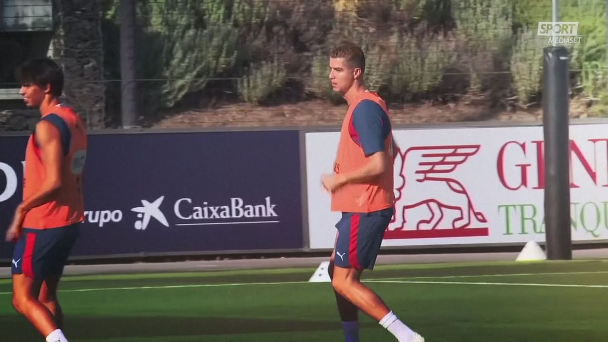 MCH RONALDO SI ALLENA COL PORTOGALLO MCH