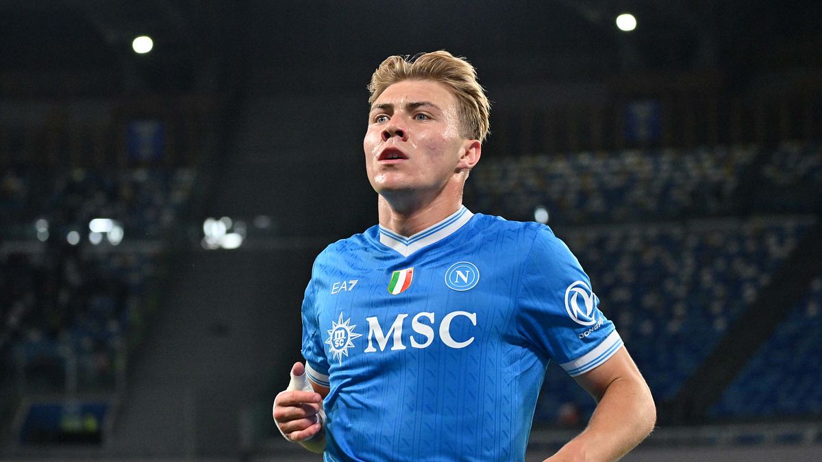 RASMUS HOJLUND, NAPOLI, COSTO STIMATO: 100 MILIONI €