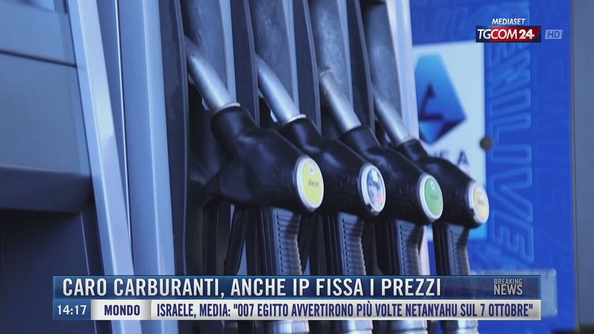 Breaking News delle 14.00 | Caro carburanti, anche IP fissa i prezzi