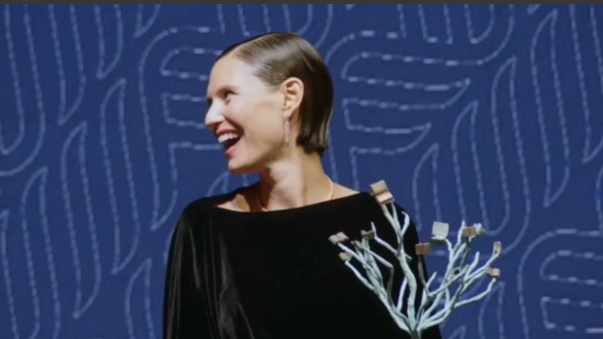 Bianca Balti in prima linea nella lotta al cancro