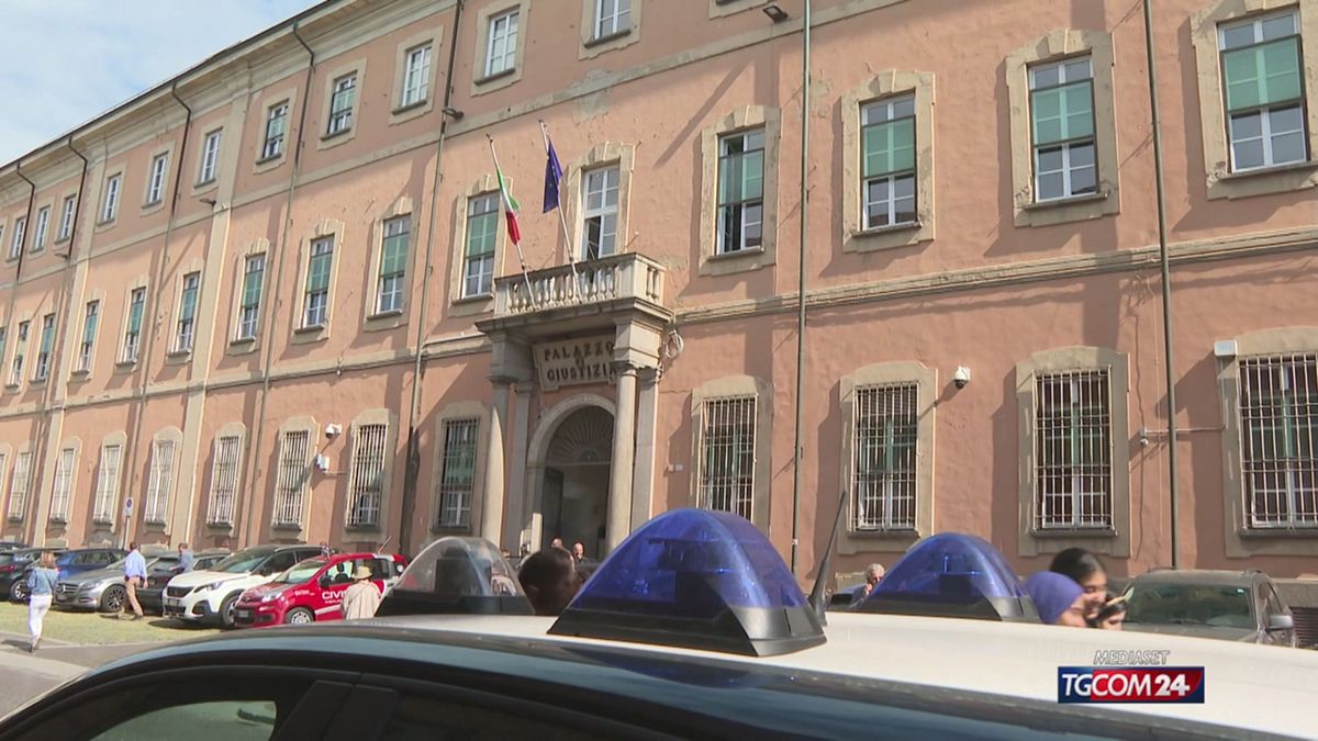 18.01 PROCURA E AVVOCATI SRV
