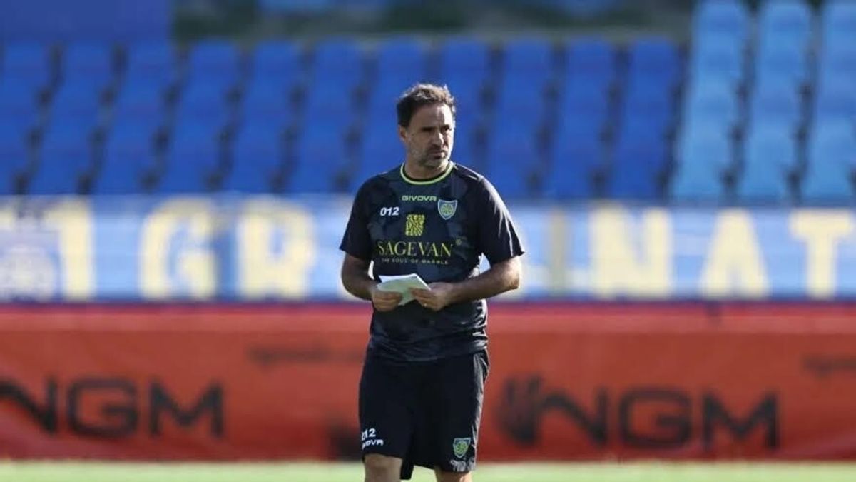 Guido Pagliuca, allenatore Carrarese