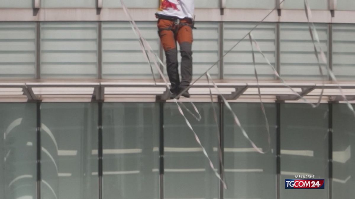 acrobata per sito SRV