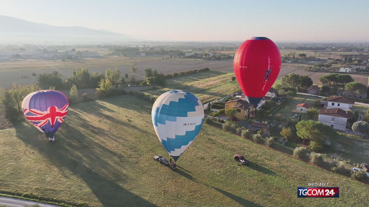 I cieli di Castiglion Fiorentino ospitano il campionato delle mongolfiere