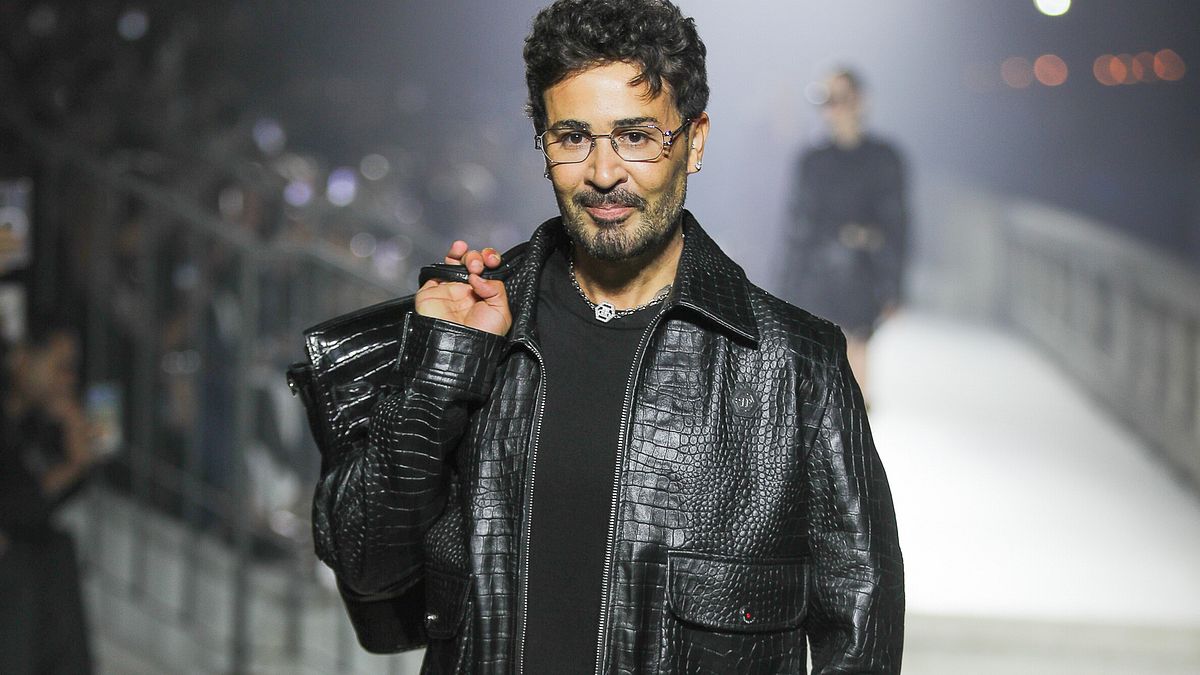 Carlinhos Maia in passerella alla Milano Fashion Week per Philipp Plein collezione primavera estate 2027