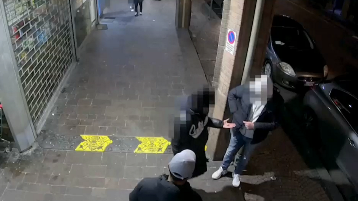 Il caso di Saif fa scoppiare la polemica: per il medico inidoneo al cpr ma... libero di spacciare