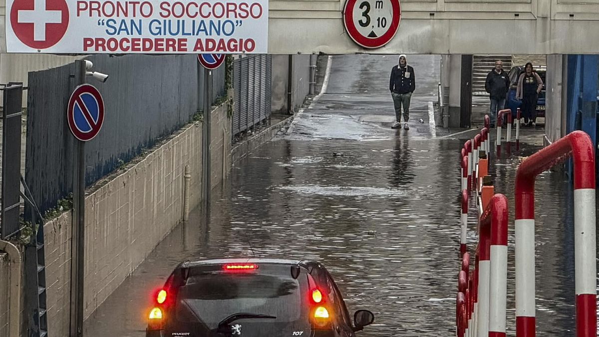 Maltempo a Napoli