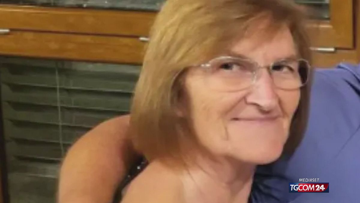 18.00 UCCISE MOGLIE IN STRADA, ERGASTOLO SRV