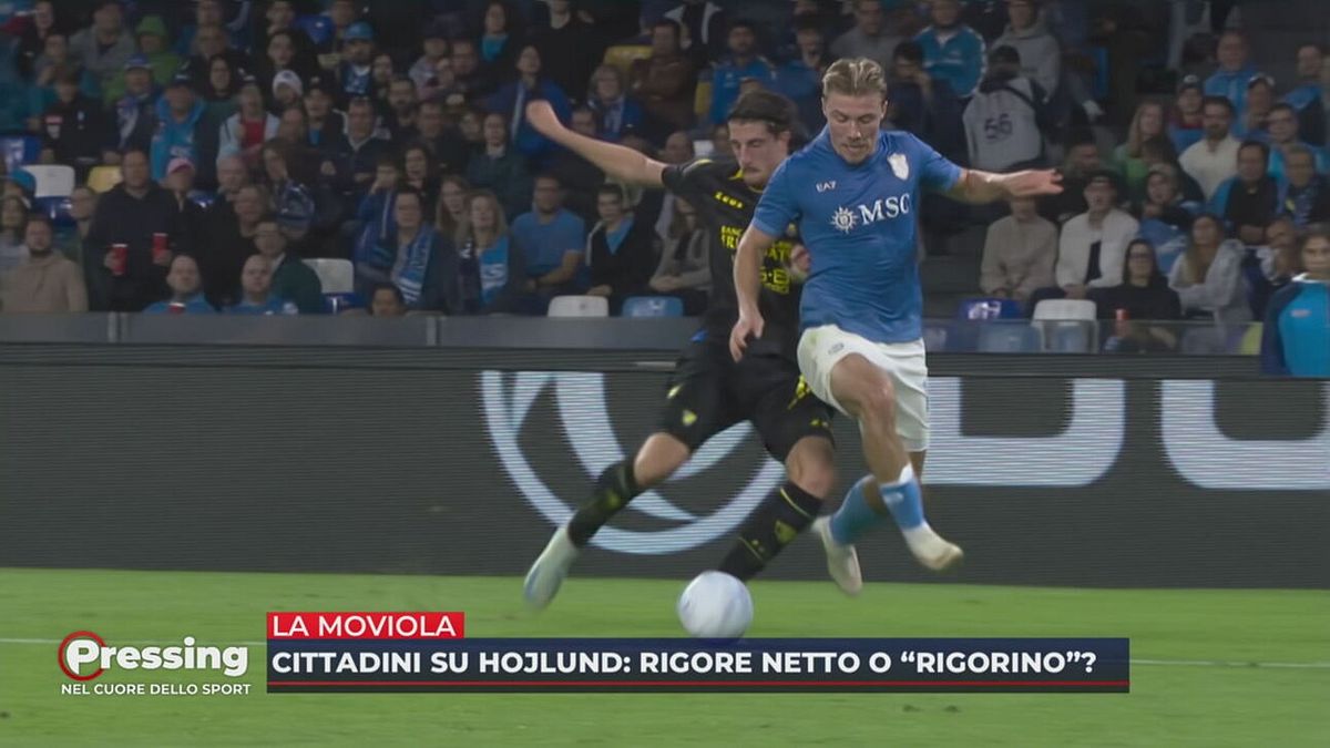 La moviola di Napoli-Frosinone: 'rigorino' su Hojlund?