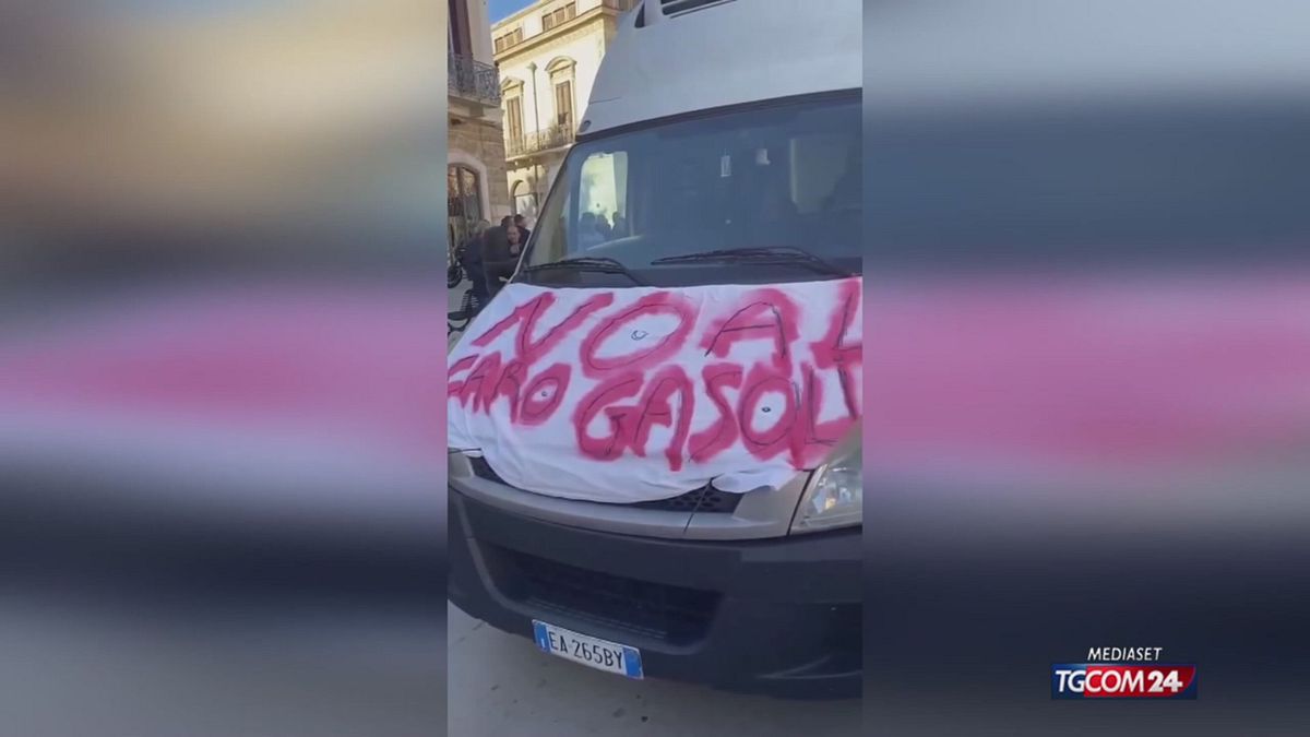 PROTESTE TRASPORTI IN PUGLIA X SITO SRV