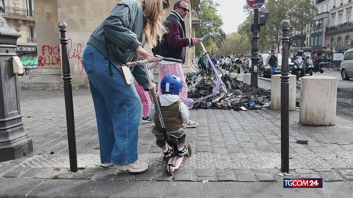 18.00 REPORTAGE, QUI PARIGI SRV
