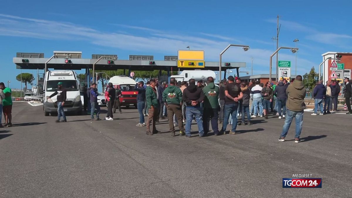 PROTESTA TRASPORTATORI SUD SRV