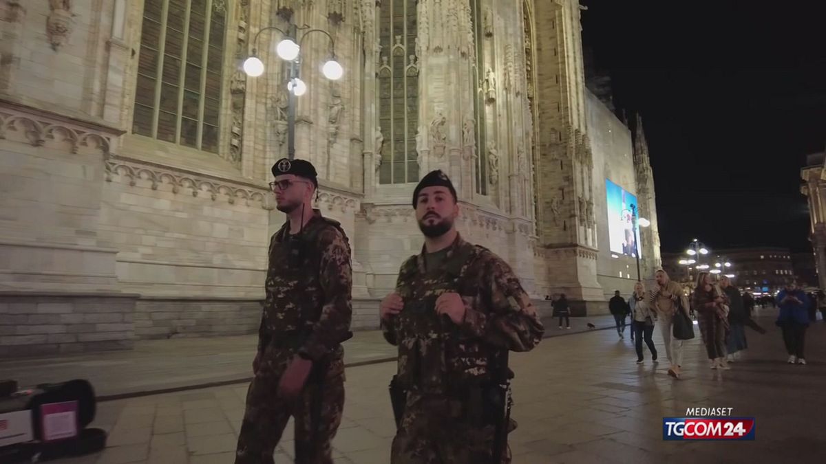 12.20 L'ESERCITO A MILANO SRV