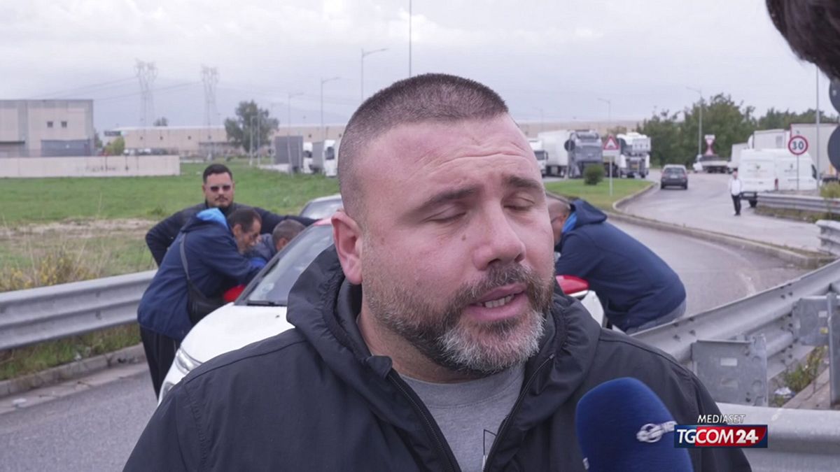 12.00 NAPOLI, ALTRI BLOCCHI SRV