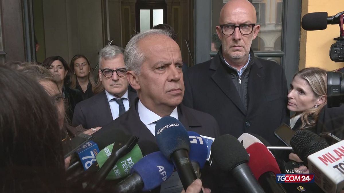 DICH PIANTEDOSI GUERRA IBRIDA SRV