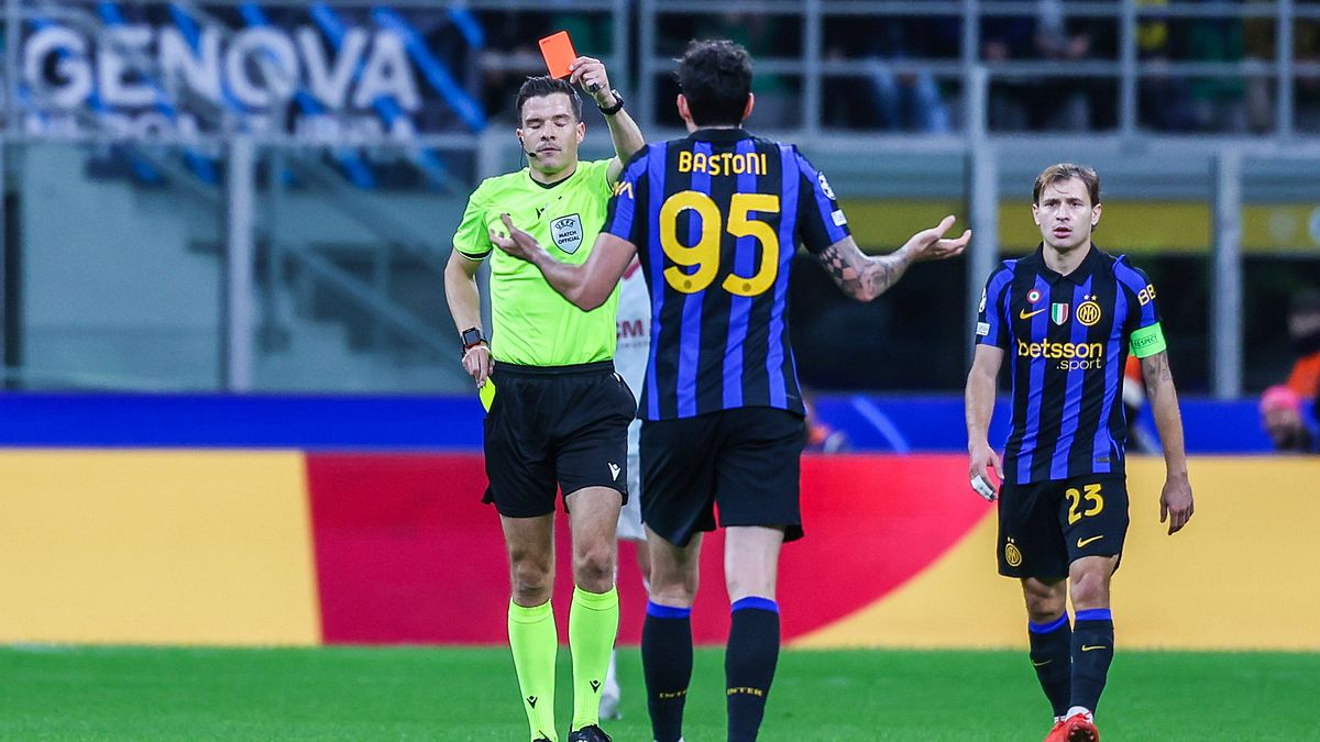Bastoni espulso contro lo Shakhtar