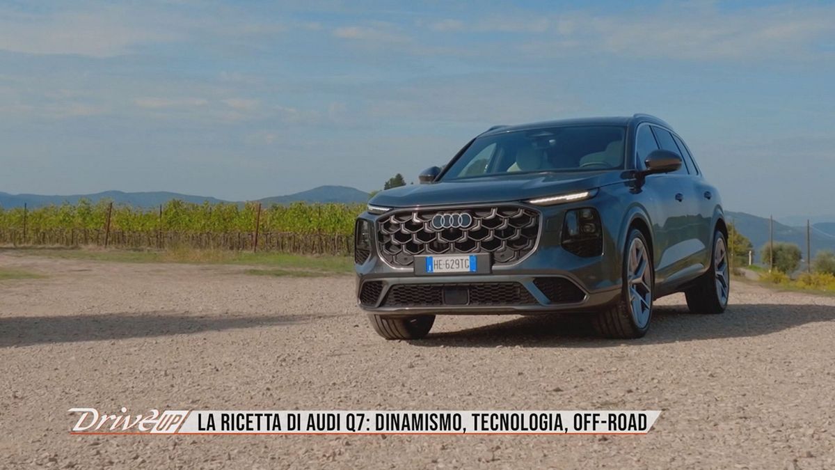 Nuova Audi Q7: abitacolo ultra-tecnologico, tanto spazio e assetto variabile