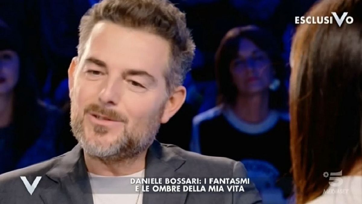 Daniele Bossari e la depressione: “Una notte mi sono ritrovato su una trave a 10 metri d'altezza pensando di farla finita, poi il risveglio”