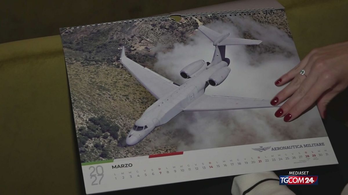 12.00  CALENDARIO AERONAUTICA MILITARE SRV