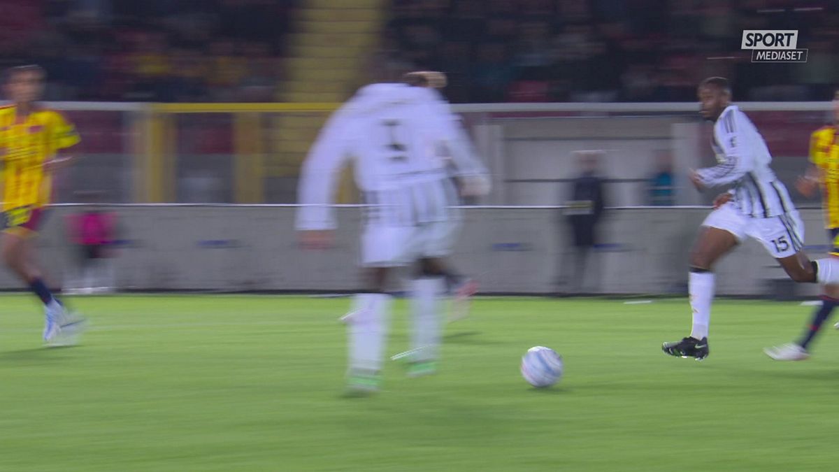 RULLO SRV JUVE DOUGLAS LUIZ PRENDE VITA 27/10 SRV