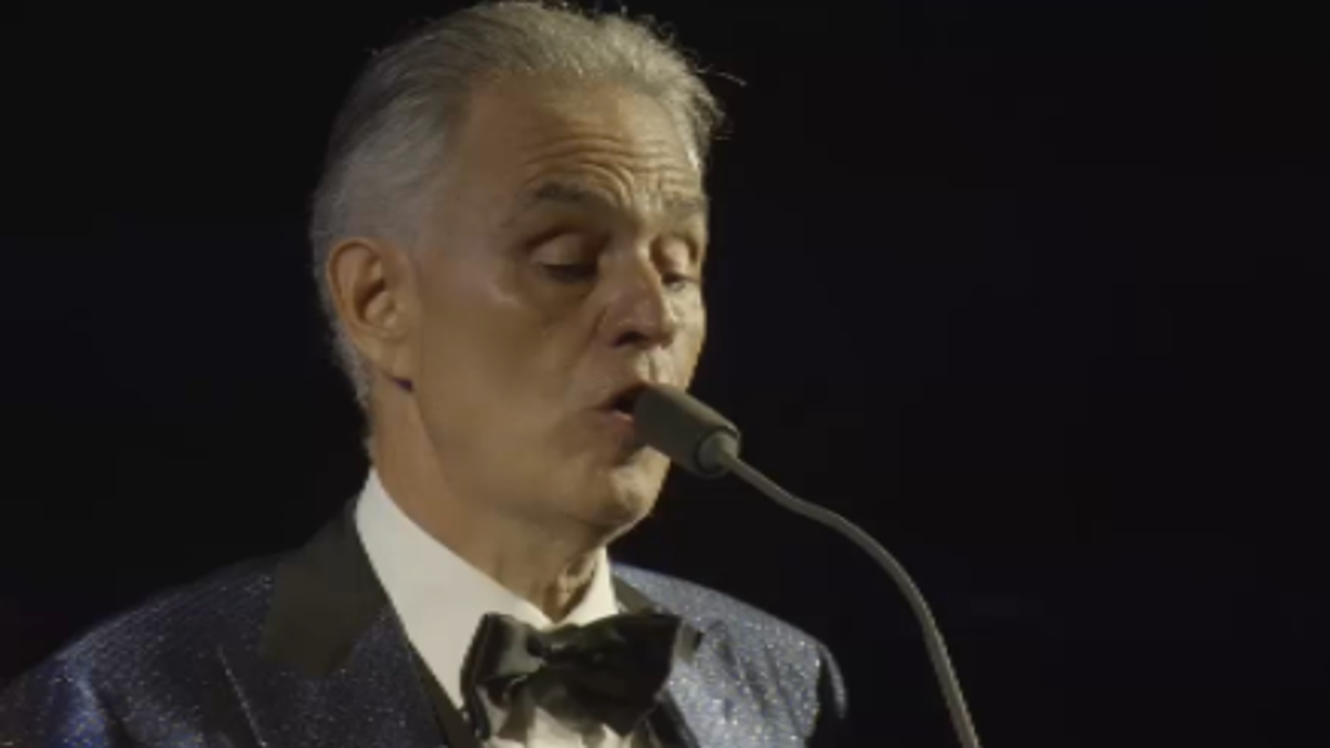 Andrea Bocelli e il trentennale di "Romanza"