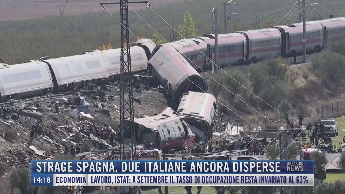 Breaking News delle 14.00 | Strage Spagna, due italiane ancora disperse