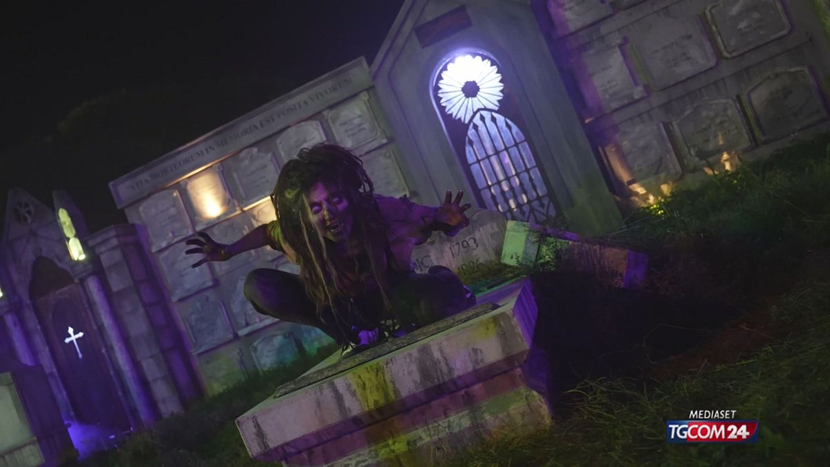 12.00 HALLOWEEN: PARCHI TEMATICI  2 SRV