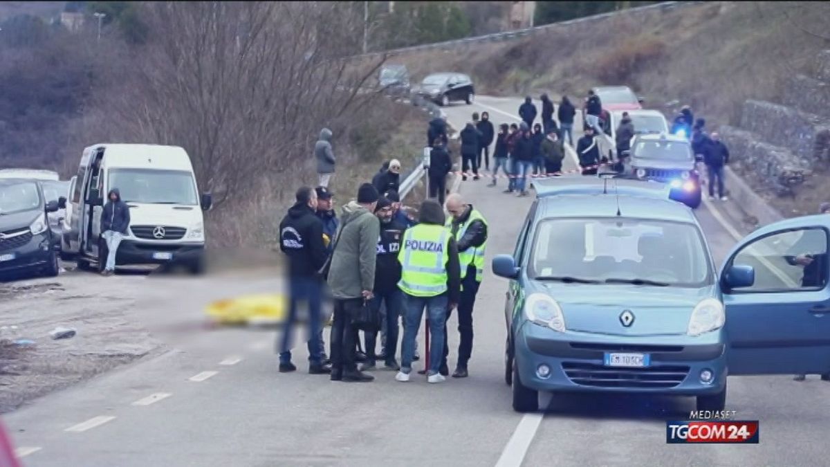 19.50 TIFOSO UCCISO SRV