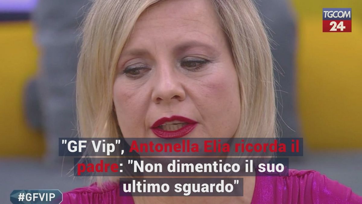 "GF Vip", Antonella Elia ricorda il padre: "Non dimentico il suo ultimo sguardo"