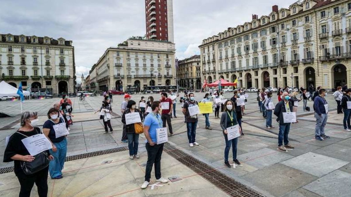  La protesta dei prof a Torino