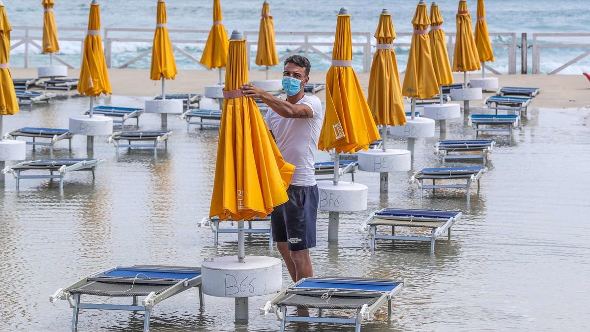 Spiaggia di Mondello, Palermo