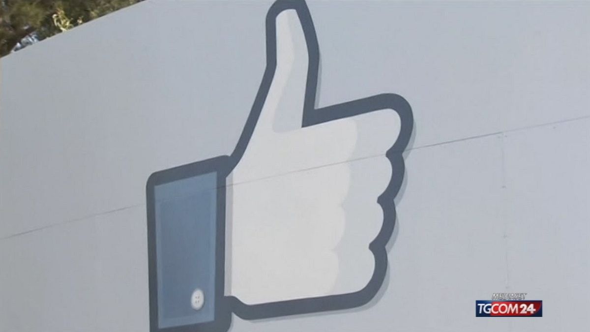 Facebook, online per due settimane i dati di 267 mln di utenti