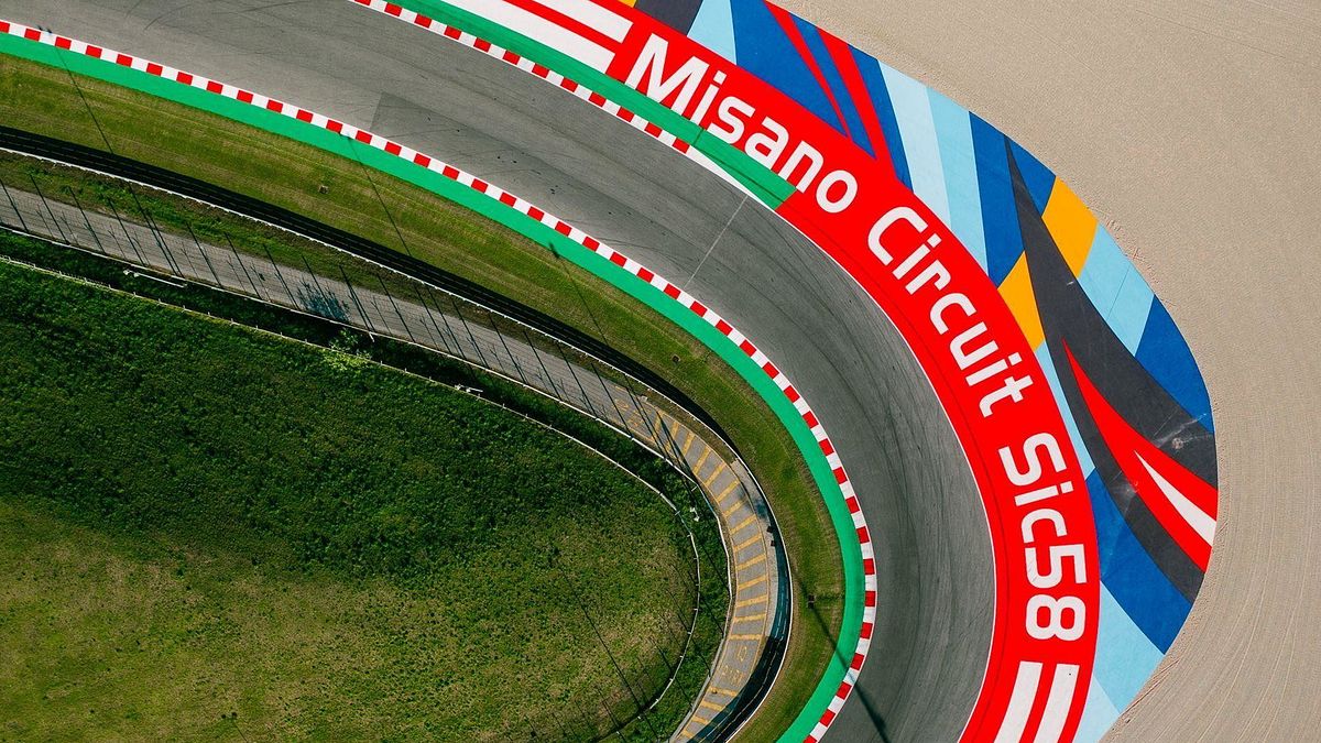 Intitolato al compianto Marco Simoncelli, è lungo 4226 metri e presenta 15 curve. È stato inaugurato nel 1972.