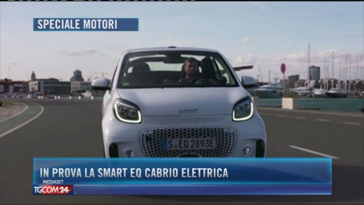 In prova Smart EQ Cabrio elettrica