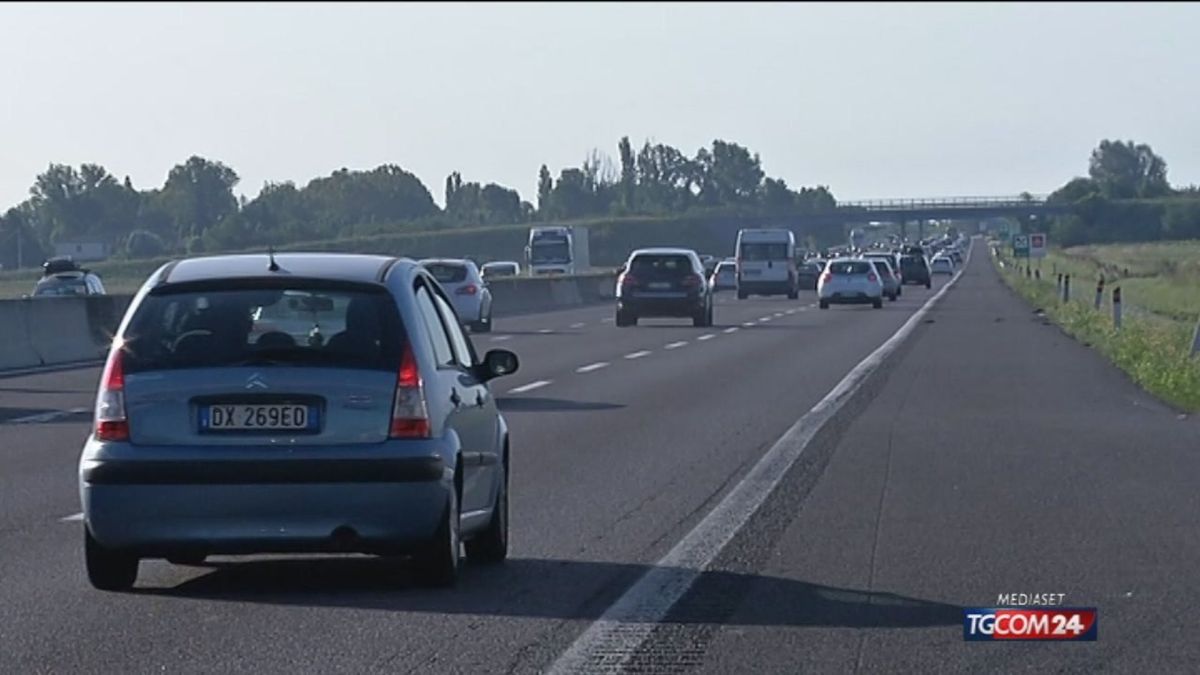 Messina, donna e figlio scomparsi dopo un incidente