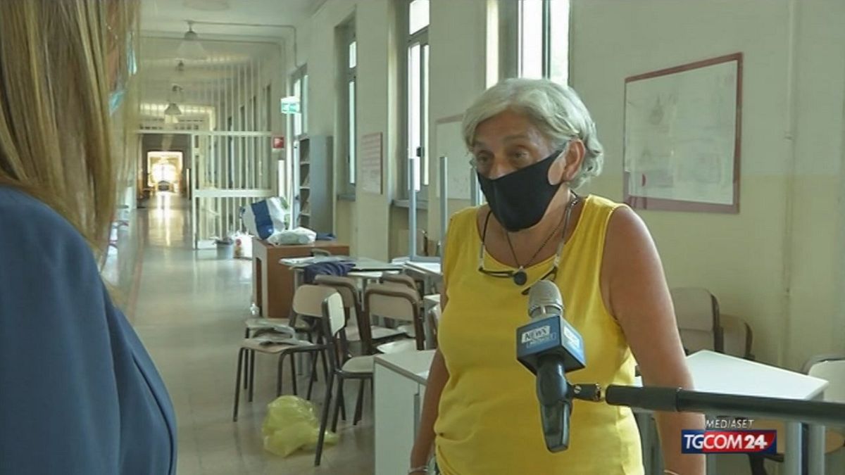 Milano, liceo Bottoni: "Linee guida confuse, tanto vale fare da soli"
