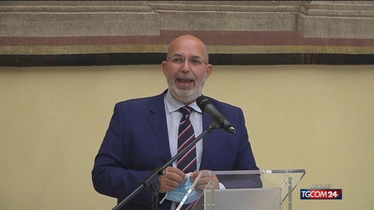 18.00 CRIMI su REFERENDUM DICH