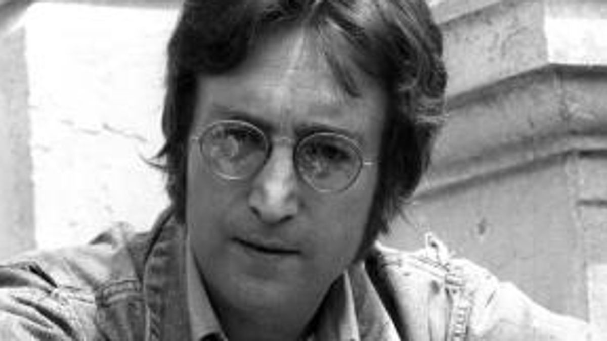 John Lennon: omicidio. Ucciso con un colpo di pistola da Mark Chapman