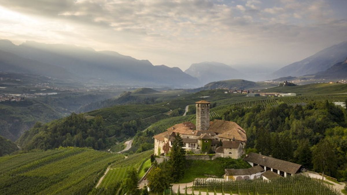Castel Valer