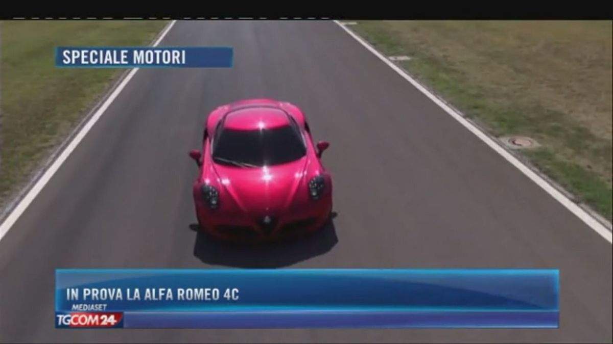 In prova la Alfa Romeo 4C